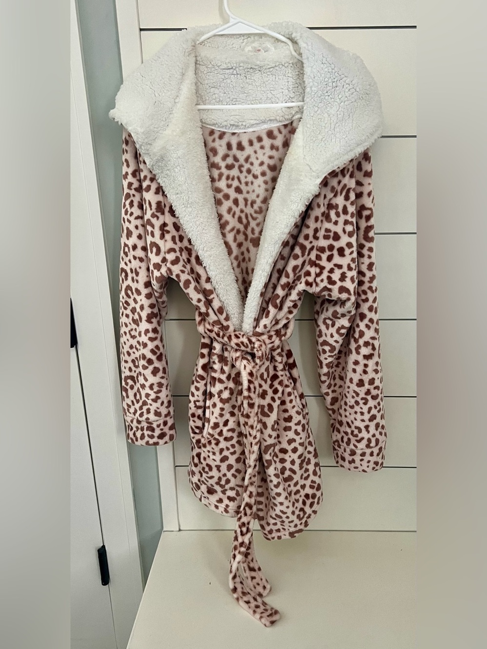 Teen/Junior Blush Animal Print Plush Robe with Sherpa Hood/Collar